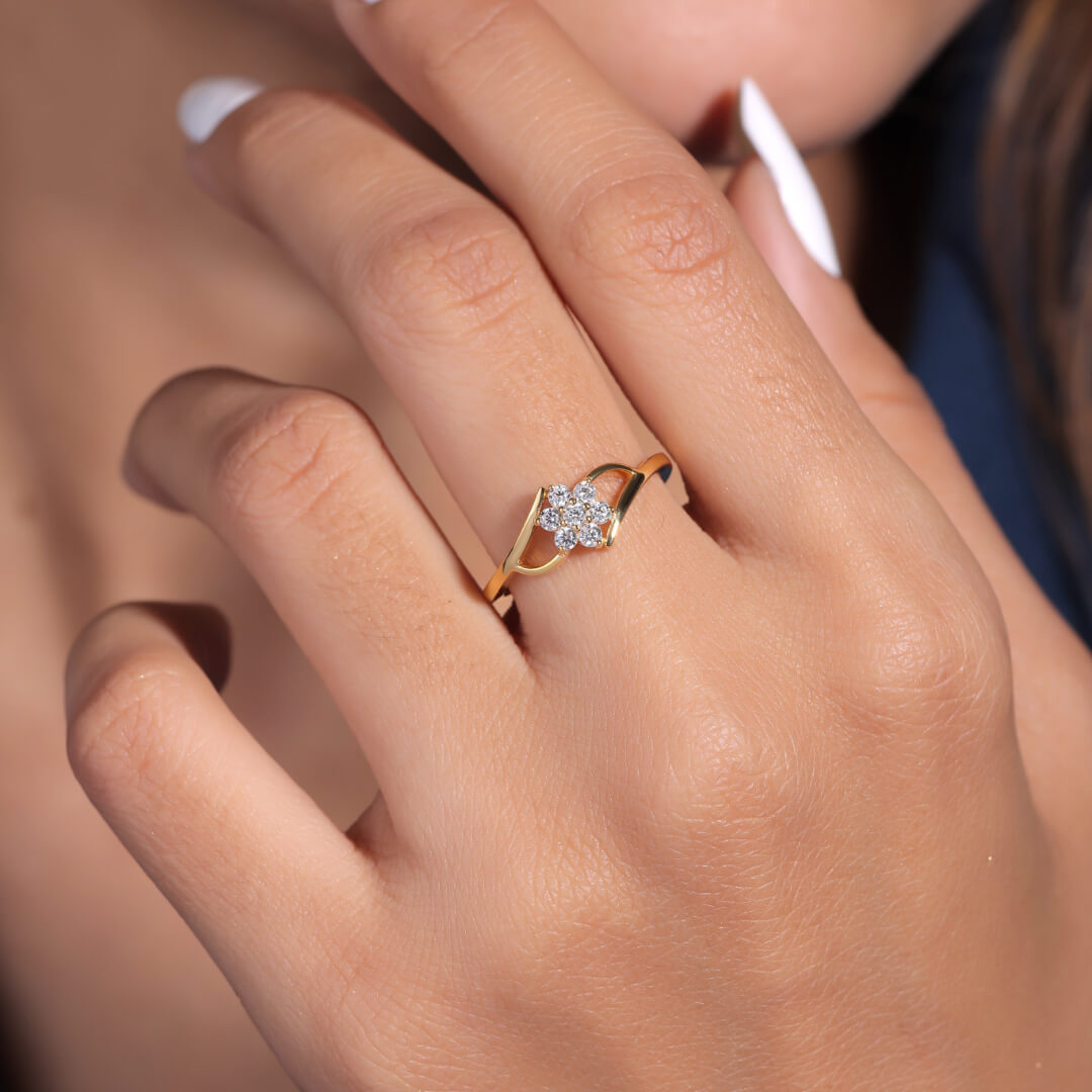 Cynara Daily Wear Silver Ring for Women - Shinez By Baxi Jewellers