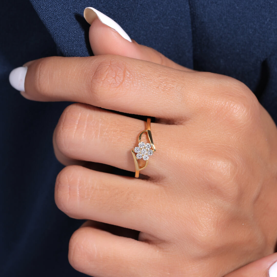 Cynara Daily Wear Silver Ring for Women - Shinez By Baxi Jewellers