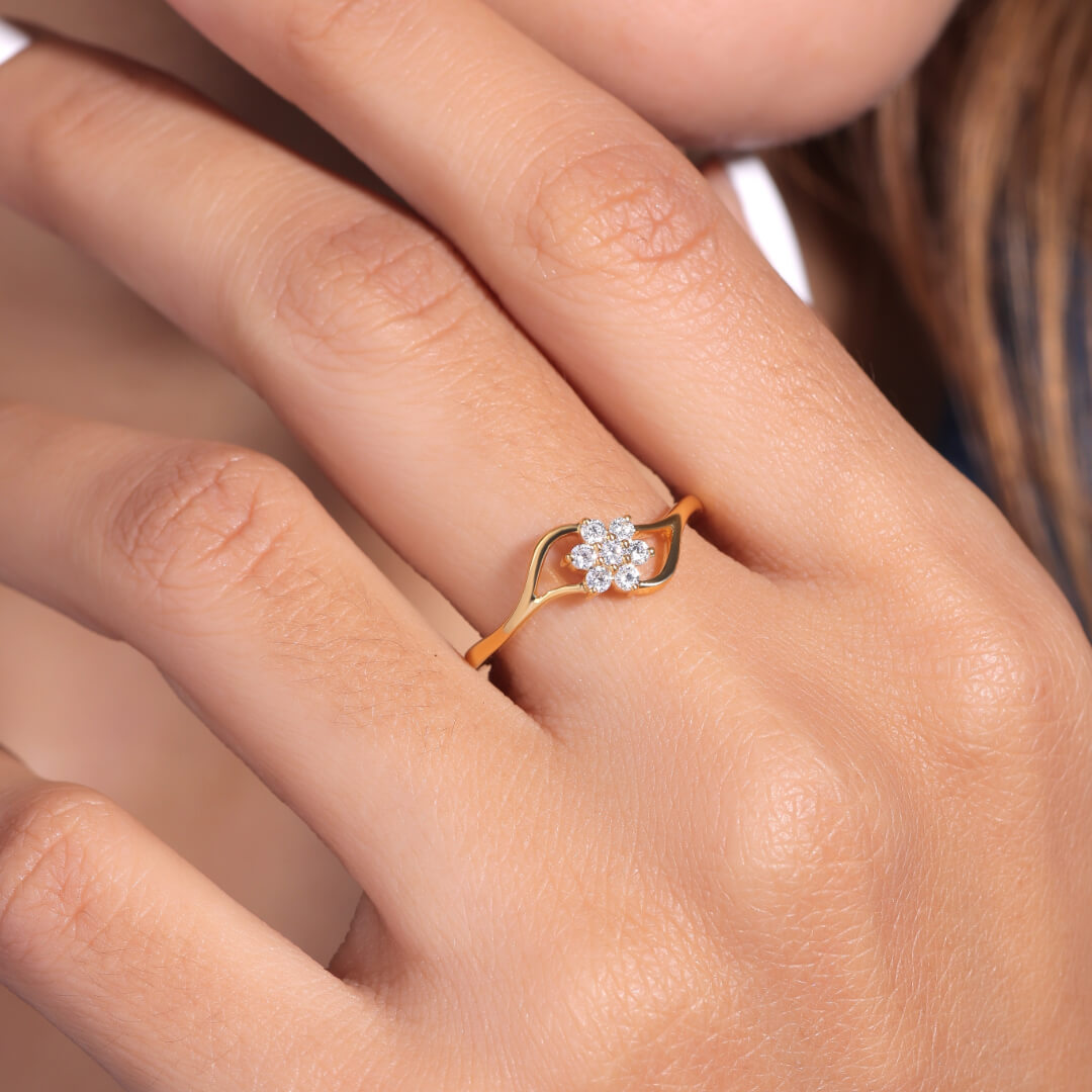 Rein Daily Wear Silver Ring for Women - Shinez By Baxi Jewellers