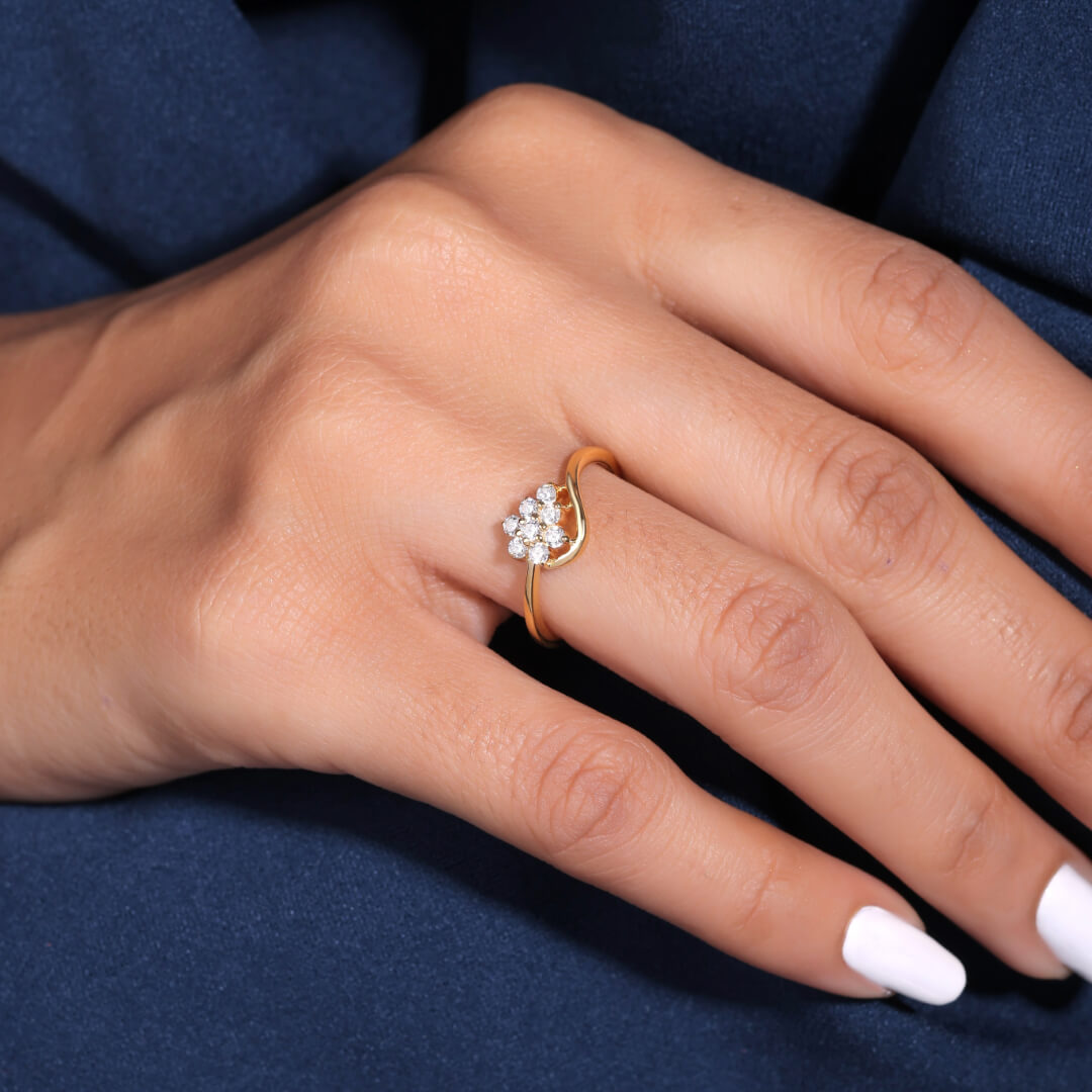 Queeni Daily Wear Silver Ring for Women - Shinez By Baxi Jewellers