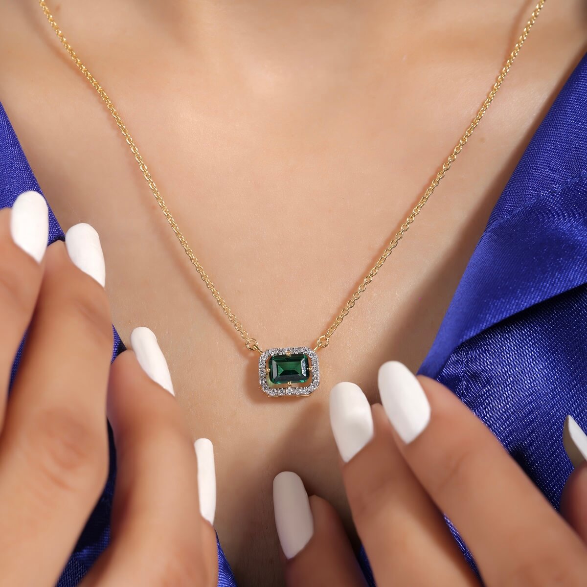 Evarly Silver Pendant For Women - Shinez By Baxi Jewellers