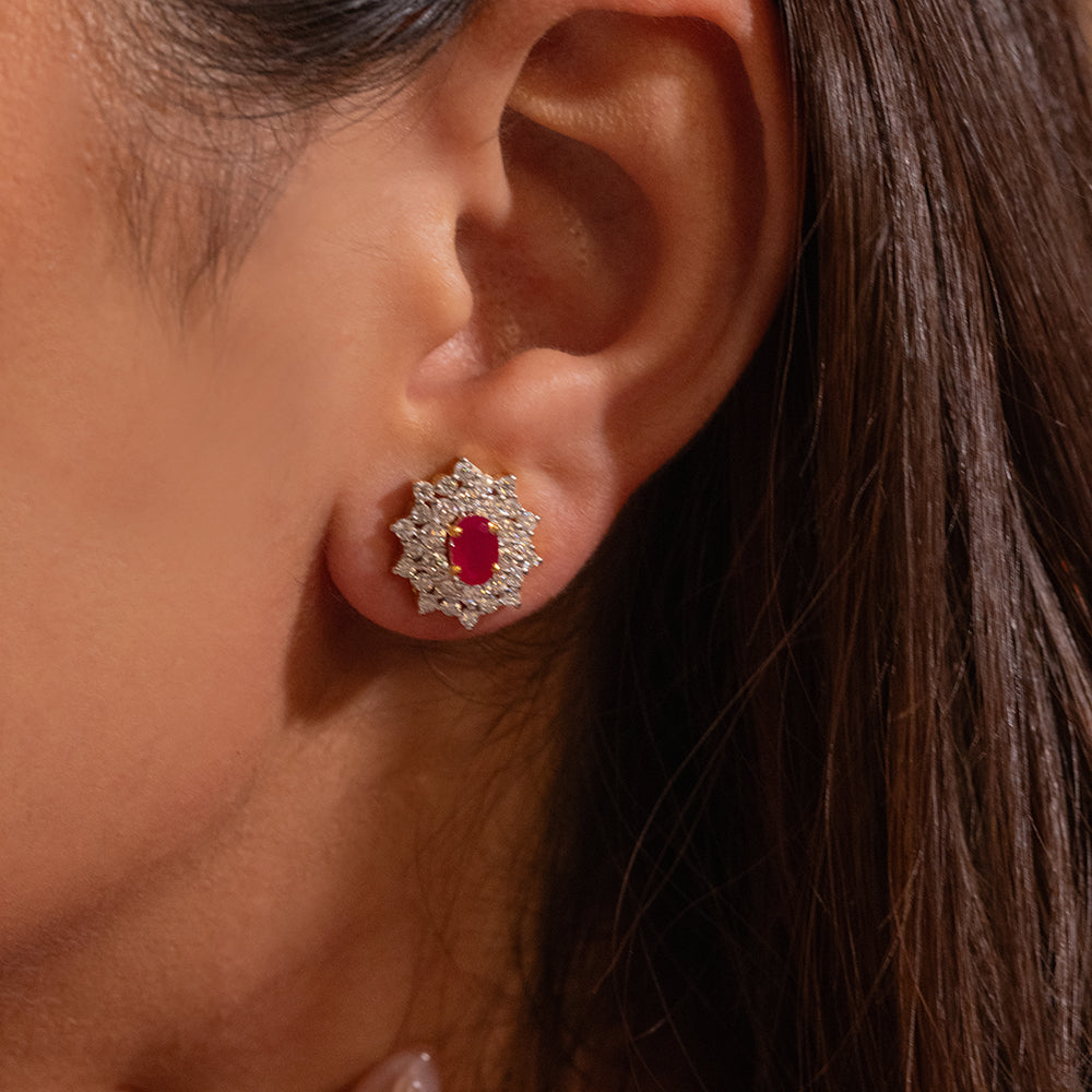 Radiant Bloom Moissanite Pendant and Earrings Set - Shinez By Baxi Jewellers