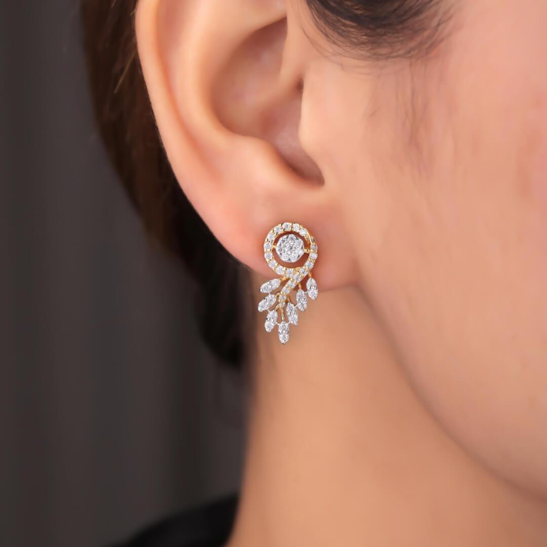 Kavya Silver Stud Earrings for Women - Shinez By Baxi Jewellers